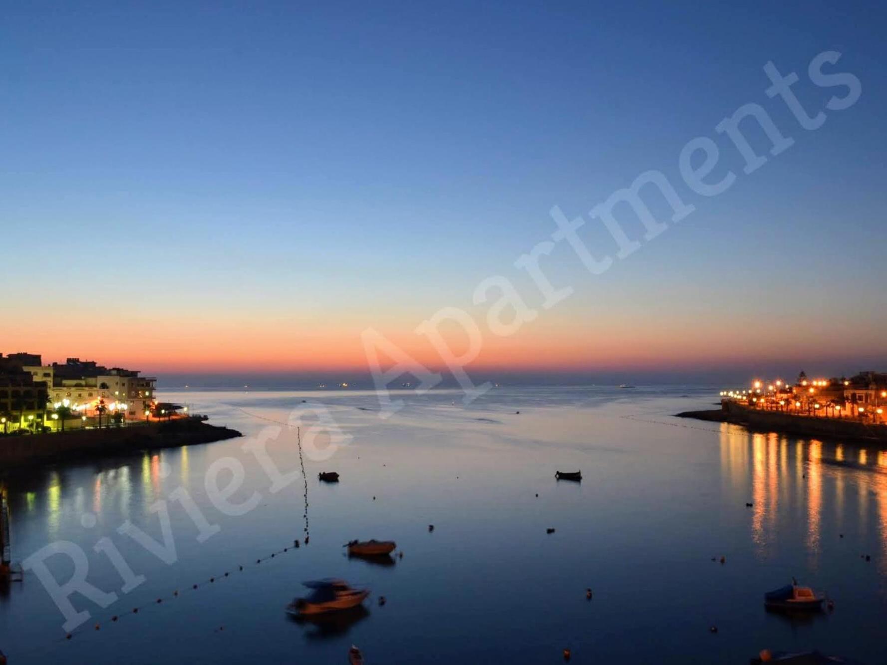 Riviera Holiday Apartments - Seafront - Wifi Marsaskala Room photo